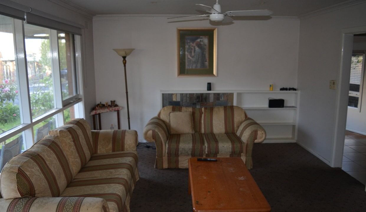 102 south valley road Highton 3216 living room 2