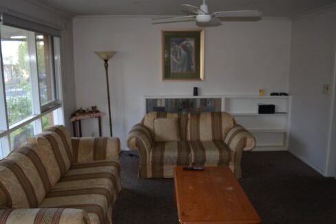 102 south valley road Highton 3216 living room 2