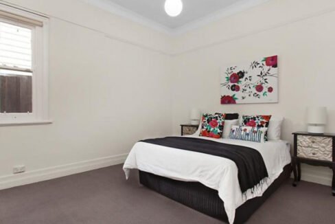 202 Blyth Street bedroom 1